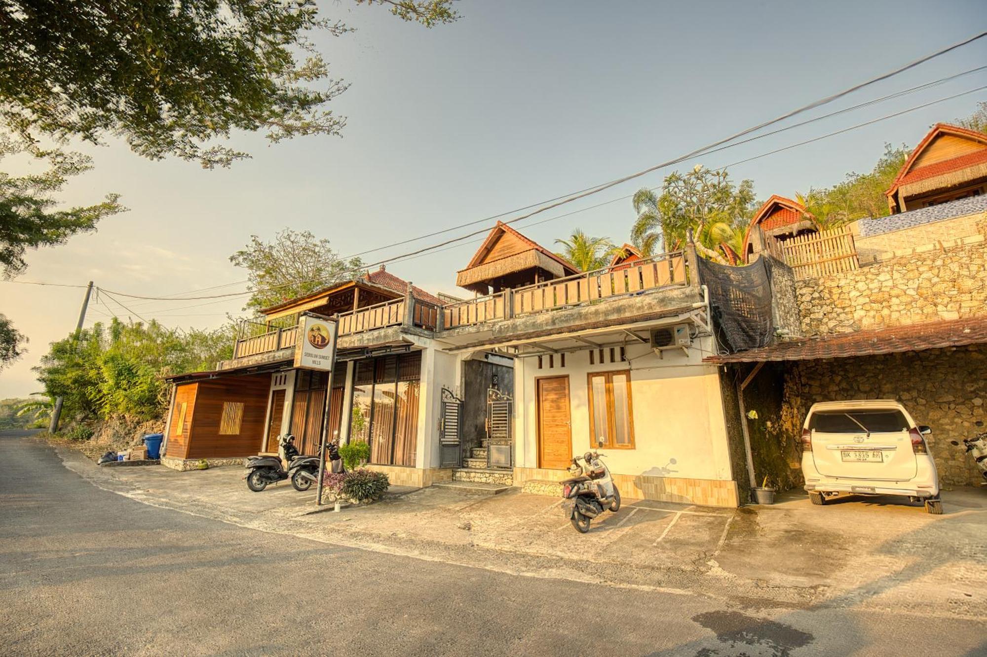 Sebuluh Sunset Hill Hotel Batumadeg Exterior foto